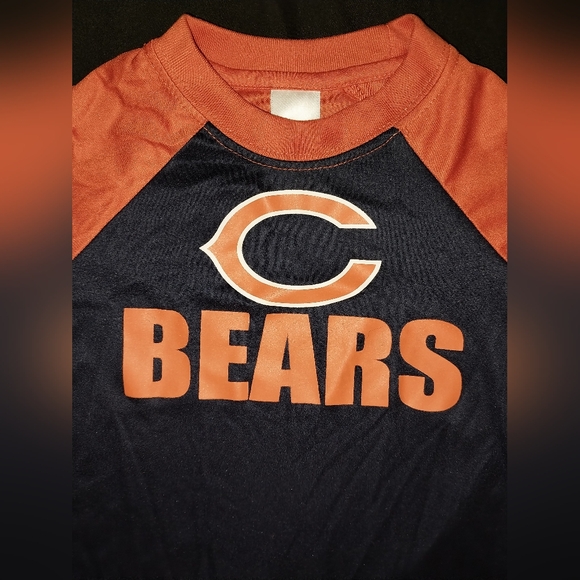NFL Bears shirt - Picture 3 of 9